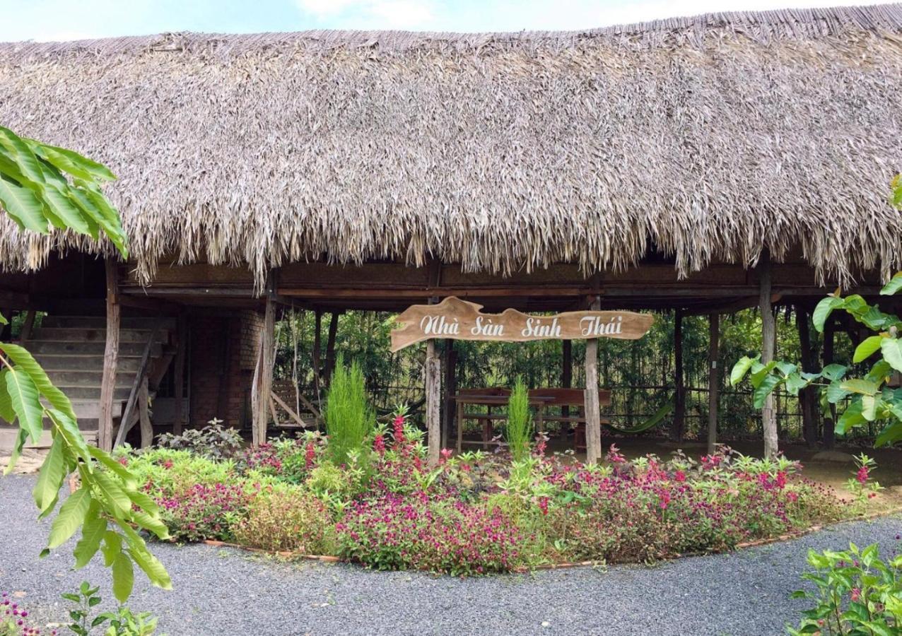 Вилла Sunny Field Eco Stilt House Каттьен Экстерьер фото